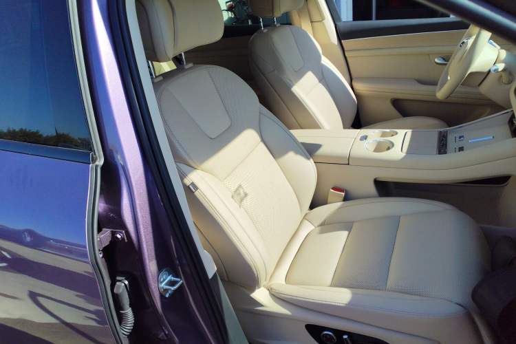 Used Hima AITO M5 2025 Extended-Range Ultra All-Wheel-Drive Version