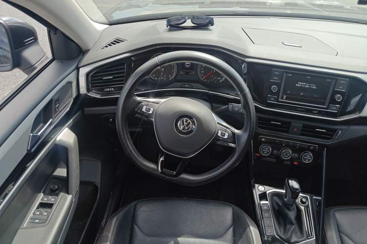 Used Volkswagen Tayron 2019 330TSI Two-Wheel Drive Luxury Model China VI Standard
