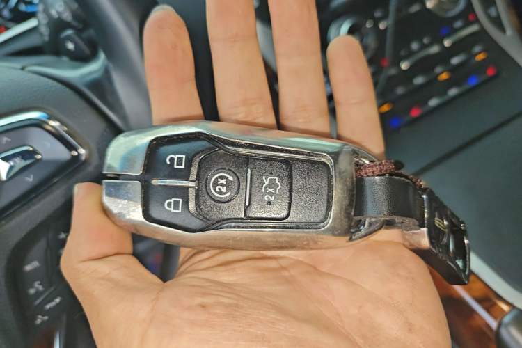 Used Lincoln MKX 2015 2.7T Four-Wheel Drive Prestige Edition Interior 1