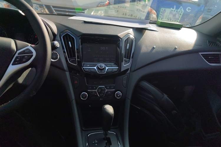 Used Chery Arrizo 7 2016 1.6L CVT ZhiShang Edition
