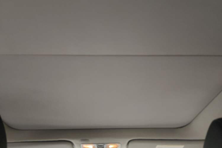 Used Hyundai Mistra 2014 1.8L Automatic Deluxe DLX Model Headliner