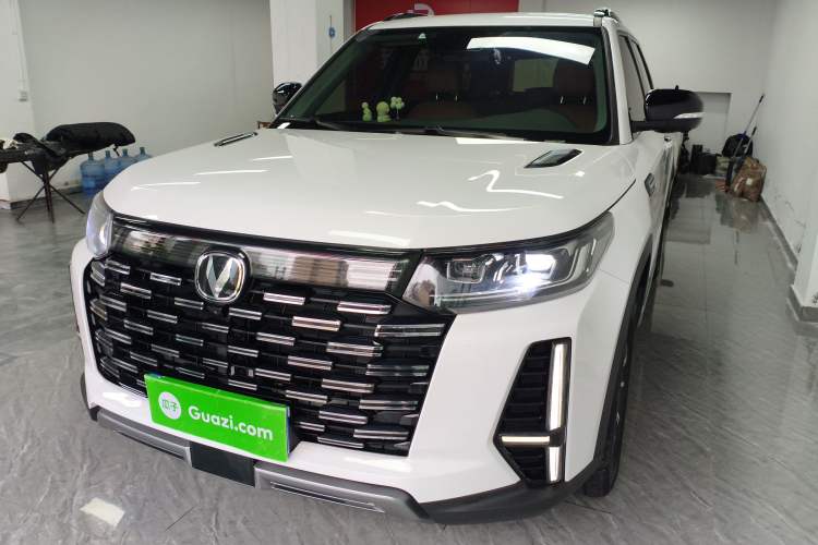 Used Changan CS95 2023 2.0T Two-Wheel Drive Luxury PLUS