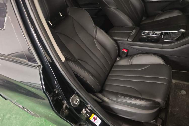 Used Changan CS75 PLUS 2021 1.5T Automatic Luxury Version