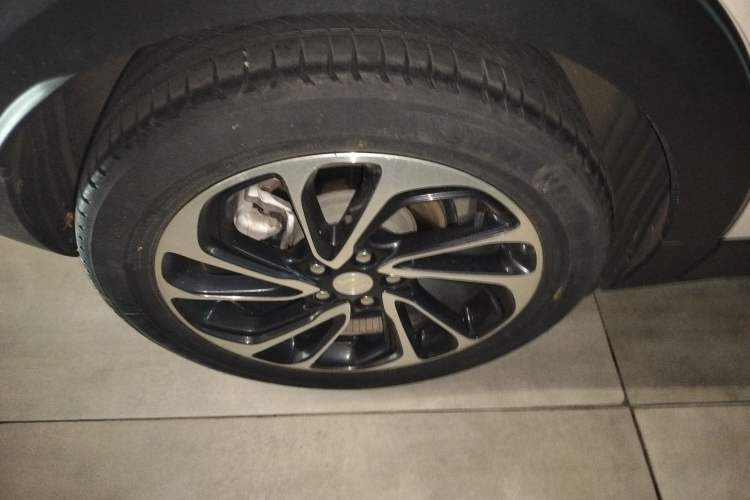 Used Buick Velite 7 2020 652E Connected Smart Car
