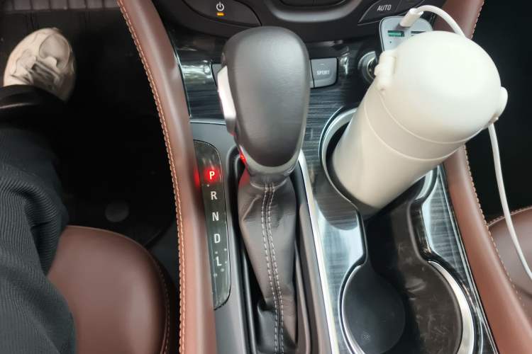 Used Buick Envision 2018 28T Four-Wheel Drive Elite Version