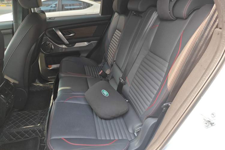 Used Land Rover Discovery Sport 2023 249 PS R-Dynamic HSE Luxury Custom Edition