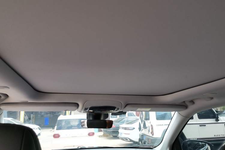 Used Jeep Grand Commander 2022 2.0T Four-Wheel Drive Luxury Edition Headliner