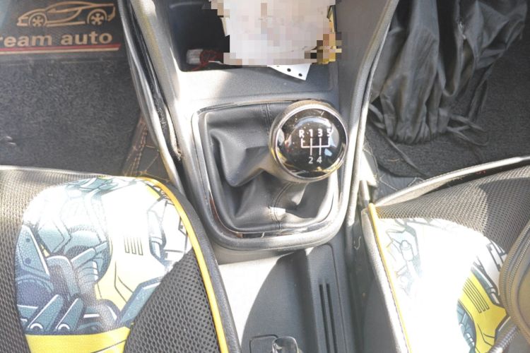 Used Volkswagen Jetta 2015 Zhuihui Edition 1.6L Manual Comfort Model Gear Lever