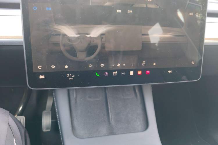 Used Tesla Model Y 2022 Revised Version Rear-Wheel Drive Audio And AC Panel