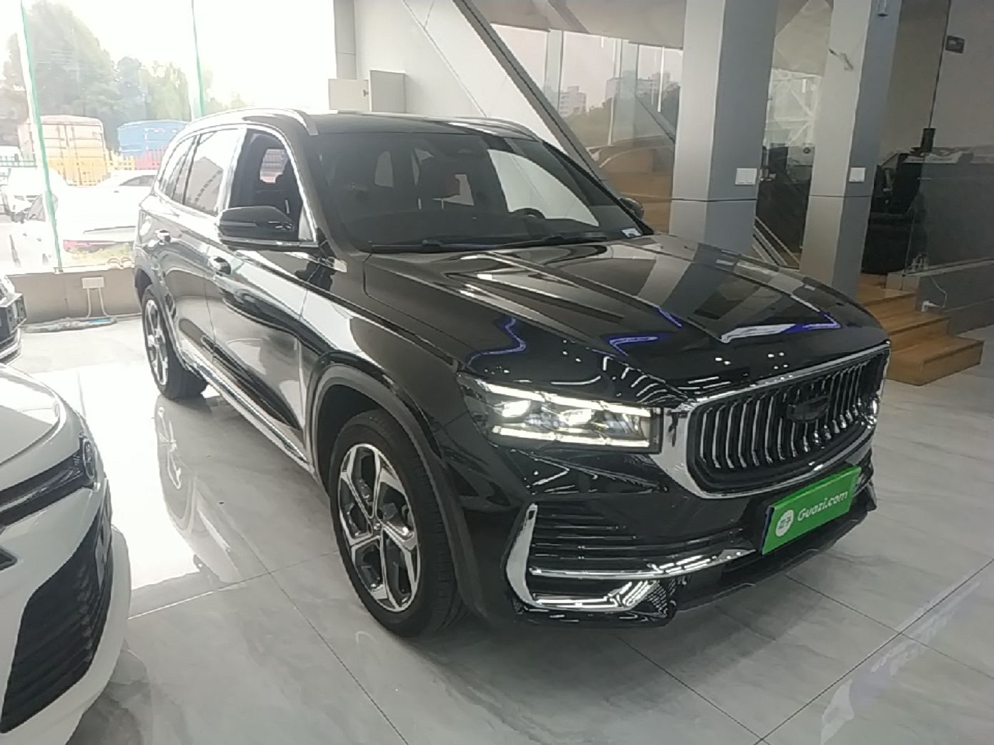 Geely Auto Monjaro L 2024 2.0TD DCT EVO Two-Wheel Drive Long-Range Version — снимка 3