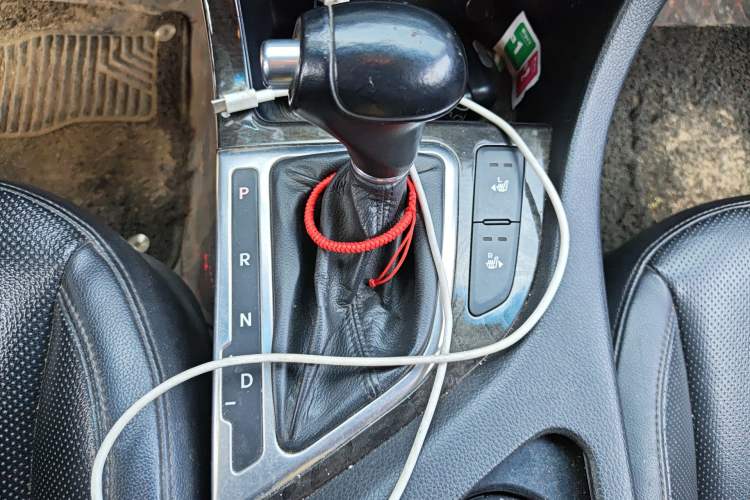 Used Kia K5 2014 2.0L Automatic LUXURY Gear Lever