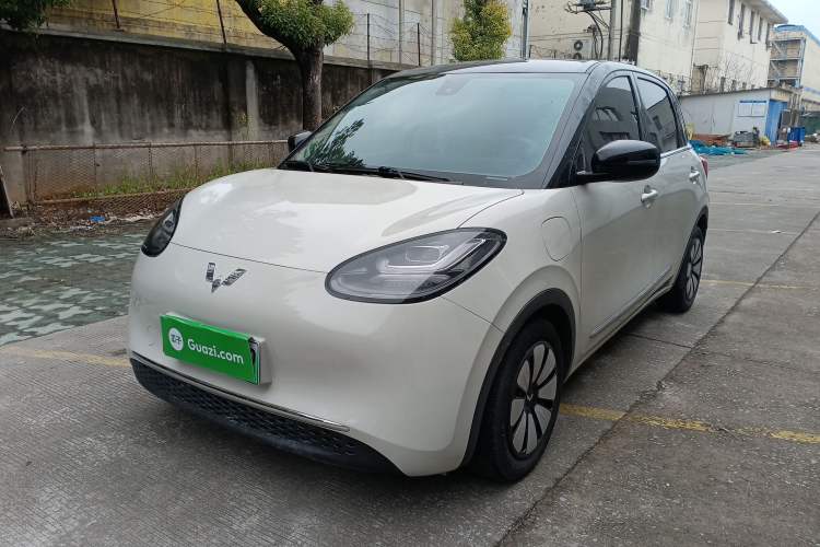 Used Wuling Bingo 2023 333 km Lingxi Connected Version
