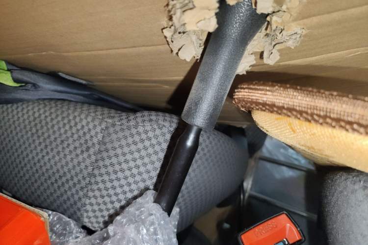 Used Iveco Daily 2017 2.5T A35 Passenger Van 5-7 Seats Model 47Z5 Gear Lever