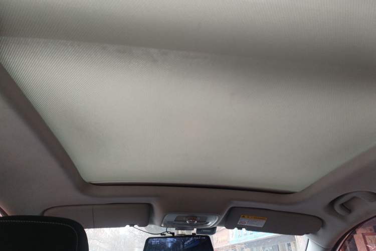 Used Roewe RX3 2020 1.6L Manual 4G Connect Super-Fresh Elite Edition