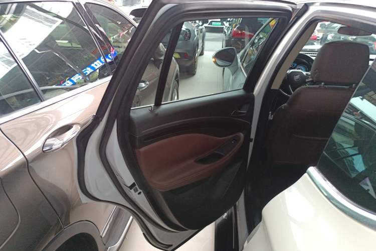 Used Buick Envision 2017 20T Two-Wheel Drive Elite Version