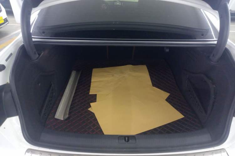 Used Audi A4L 2019 40 TFSI Fashion Version China V