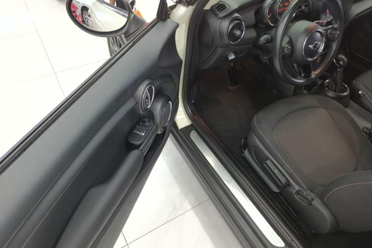 Used MINI 2014 1.2T ONE+