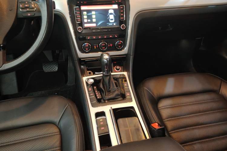 Used Volkswagen Passat 2014 1.8TSI DSG Prestige Edition