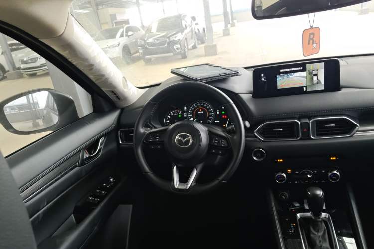 Used Mazda CX-5 2024 2.0L Automatic Two-Wheel Drive Zhiya Pro Steering Wheel