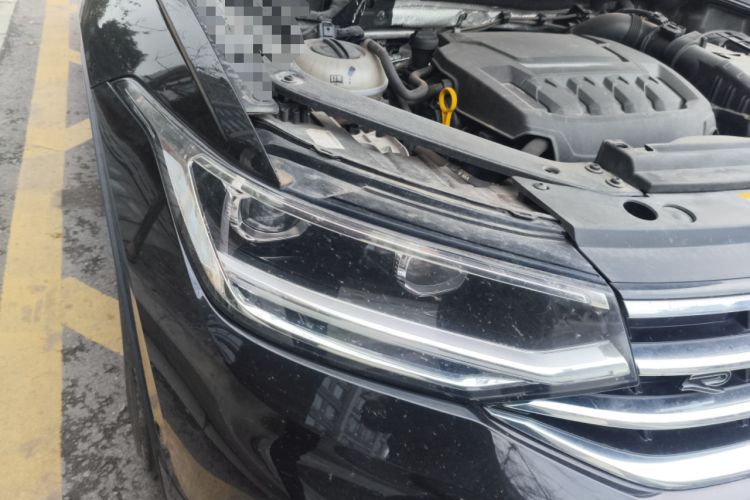 Used Volkswagen Tiguan L 2023 Restyled 330TSI Automatic Two-Wheel Drive R-Line Enhanced Comfort Version
