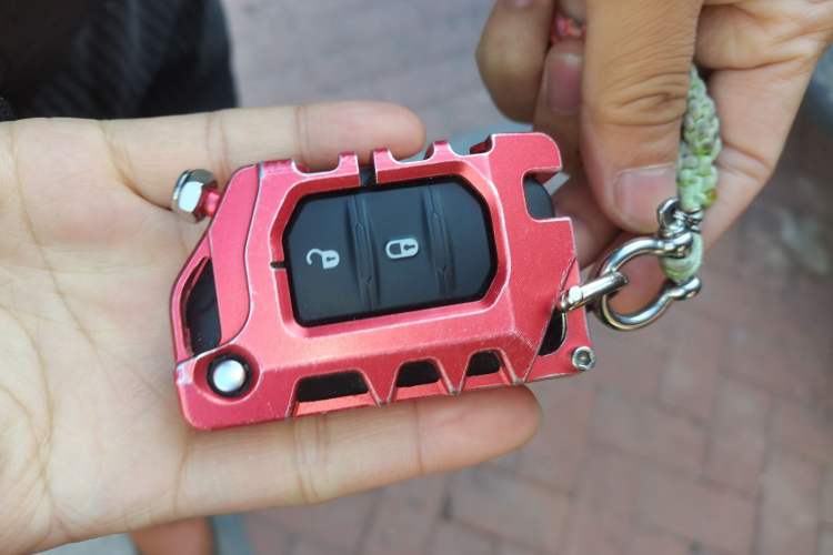 Used Jeep Wrangler New Energy 2021 Four-Door 2.0T 4xe Sahara Vehicle Key