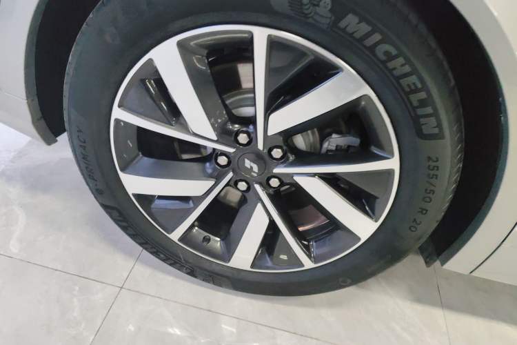 Used Li Auto L8 2023 Pro Model