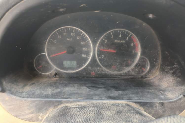 Used Dongfeng Xiaokang C37 2015 1.5L Standard II DK15-06
