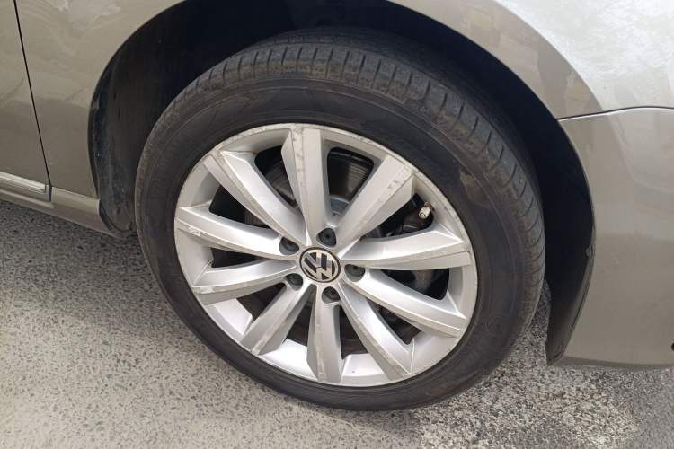 Used Volkswagen Magotan 2012 Travel Edition 2.0 TSI Luxury Version
