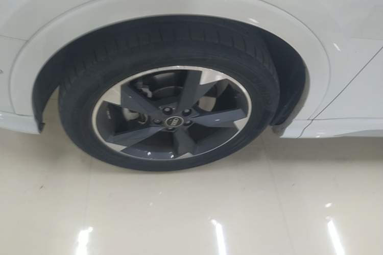 Used Audi Q3 2021 35 TFSI Fashion Dynamic Model