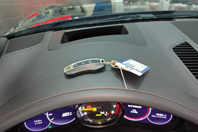 Used Porsche Cayenne E-Hybrid 2023 Cayenne E-Hybrid 2.0T Platinum Edition