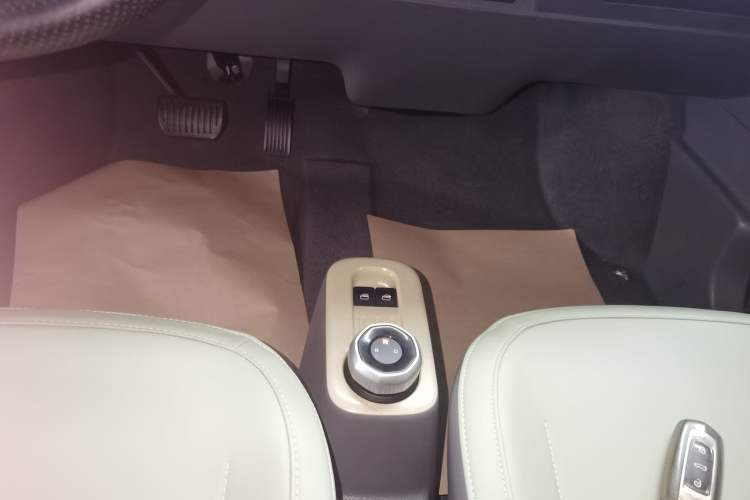 Used Geely Galaxy Panda 2024 200km Panda Rider
