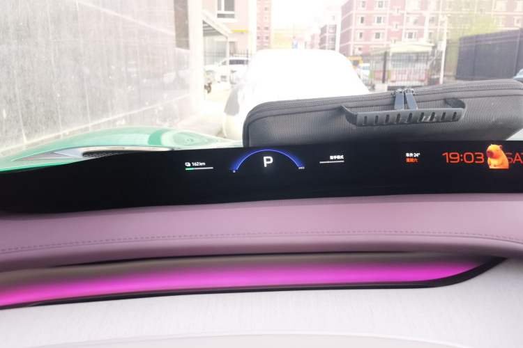 Used Xiaomi Auto YU7 2025 Ultra-Long Range High-Performance All-Wheel-Drive Max Edition
