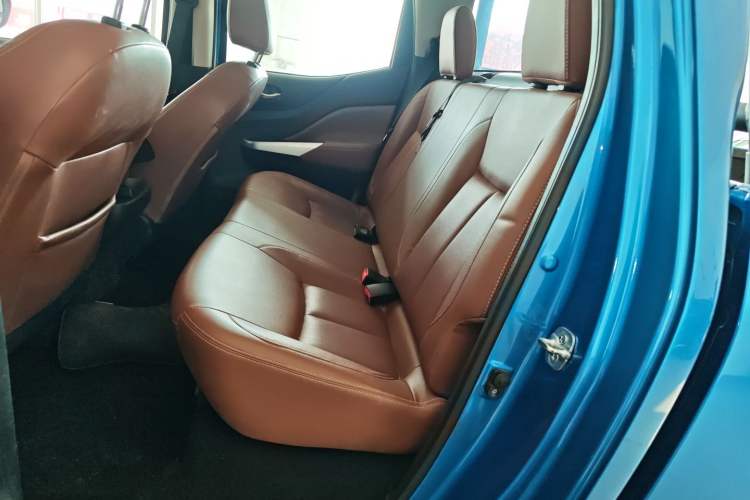 Used Dongfeng Ruichi 6 2021 2.3T Automatic 4x4 Diesel Luxury Long-Box M9T