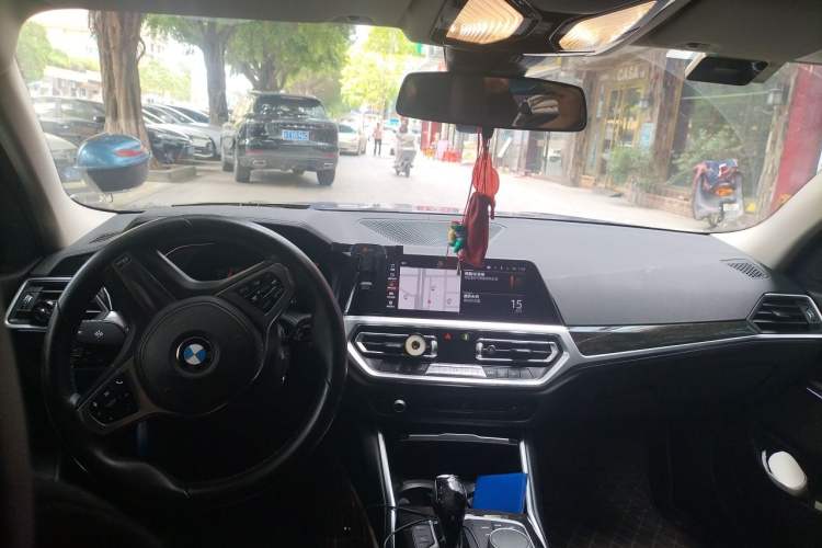 Used BMW 3 Series 2020 Restyled 325Li M Sport Package
