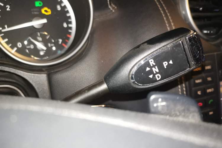 Used Mercedes-Benz M-Class 2010 ML 350 4MATIC Luxury Model
