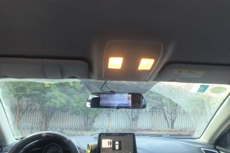 Used Mazda Mazda 3 Axela 2017 Sedan 1.5L Automatic Comfort Model Emission Standard China V
