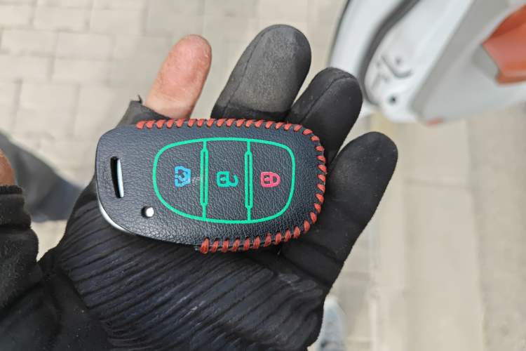 Used HYOSOW H3 2016 H3F 1.5L Manual Luxury Model Vehicle Key