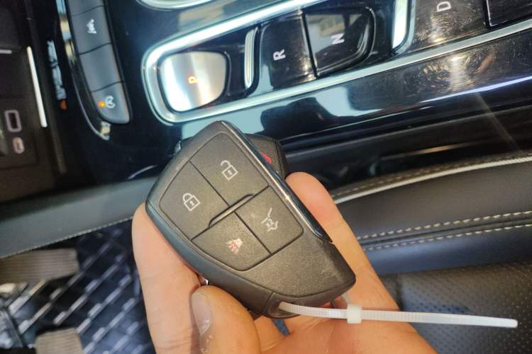 Used Buick Envision 2023 Encore Plus 652T Five-Seat Luxury Model
