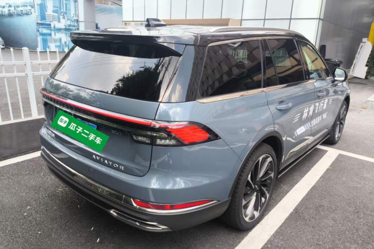 Used Lincoln Aviator 2024 3.0T V6 All-Wheel-Drive Luxury Edition Six Seats