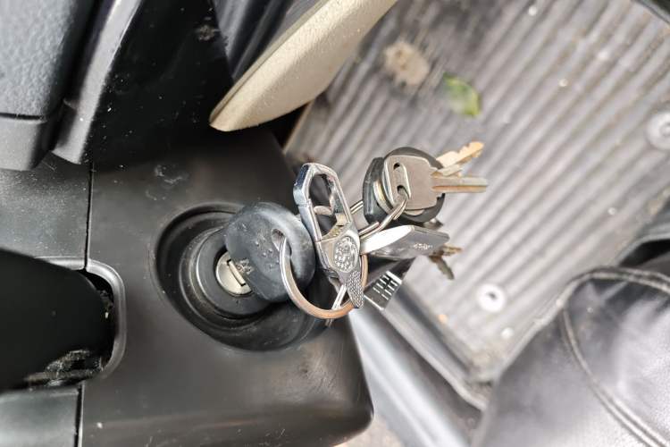 Used Volkswagen Lavida 2013 Classic 1.6L Manual Fashion Edition
