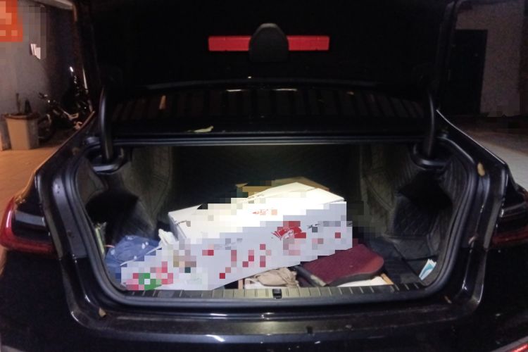 Used BMW 7 Series 2021 740Li Leading Model M Sport Package Trunk