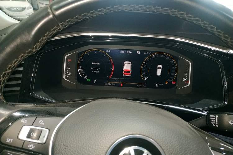 Used Volkswagen Tayron 2021 330TSI Two-Wheel Drive 30th Anniversary Edition