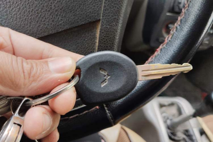 Used Wuling Rongguang 2011 1.2L Standard Version Vehicle Key