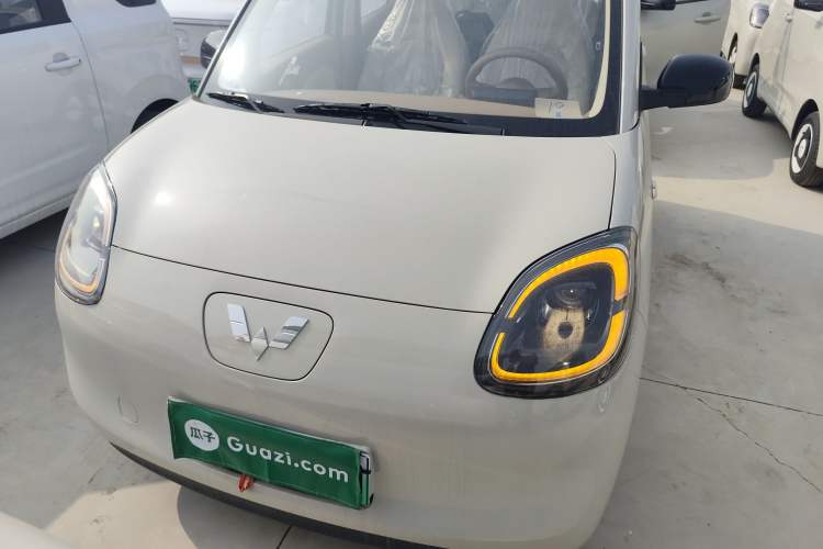 Used Wuling Hongguang MINIEV 2025 Four-Door Version Advanced Edition
