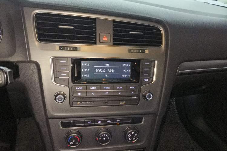 Used Volkswagen Golf 2015 1.4TSI Automatic Comfort Model