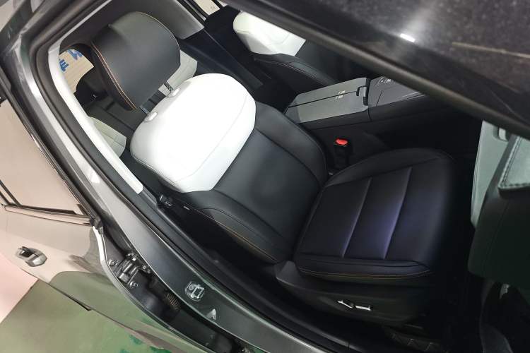 Used BAIC Off-Road BJ30 2024 1.5T Light Wilderness Pro Edition
