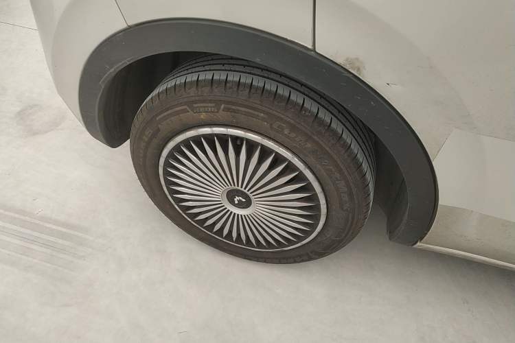 Used Wuling Bingo 2024 333 km Lingxi Connected Version