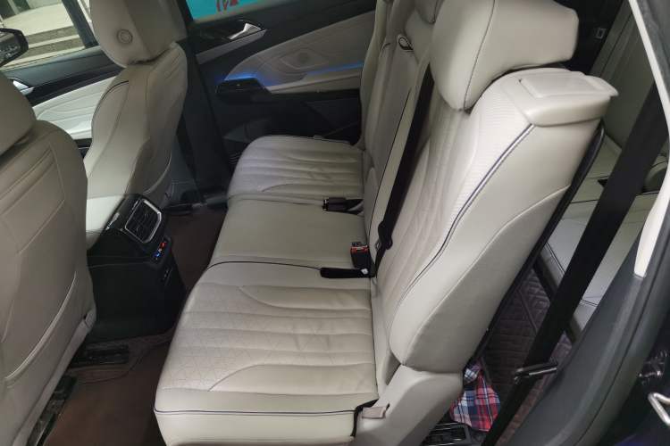 Used Volkswagen ID.6 X 2022 ZhiXiang Pure Long-Range Edition Left Rear Seat