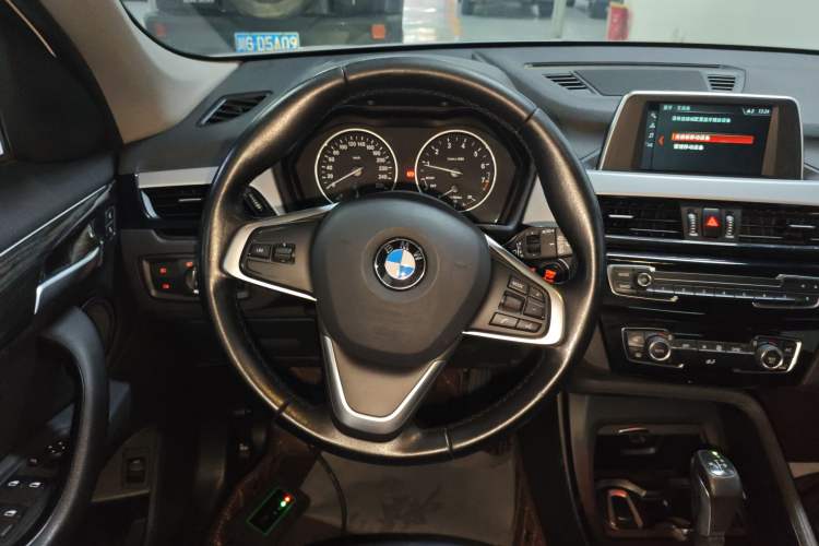 Used BMW X1 2018 sDrive20Li Leading Model
