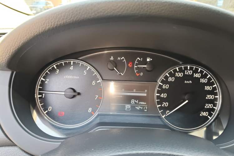 Used Nissan Tiida 2016 1.6L CVT Cool Dynamic Edition Instrument Cluster